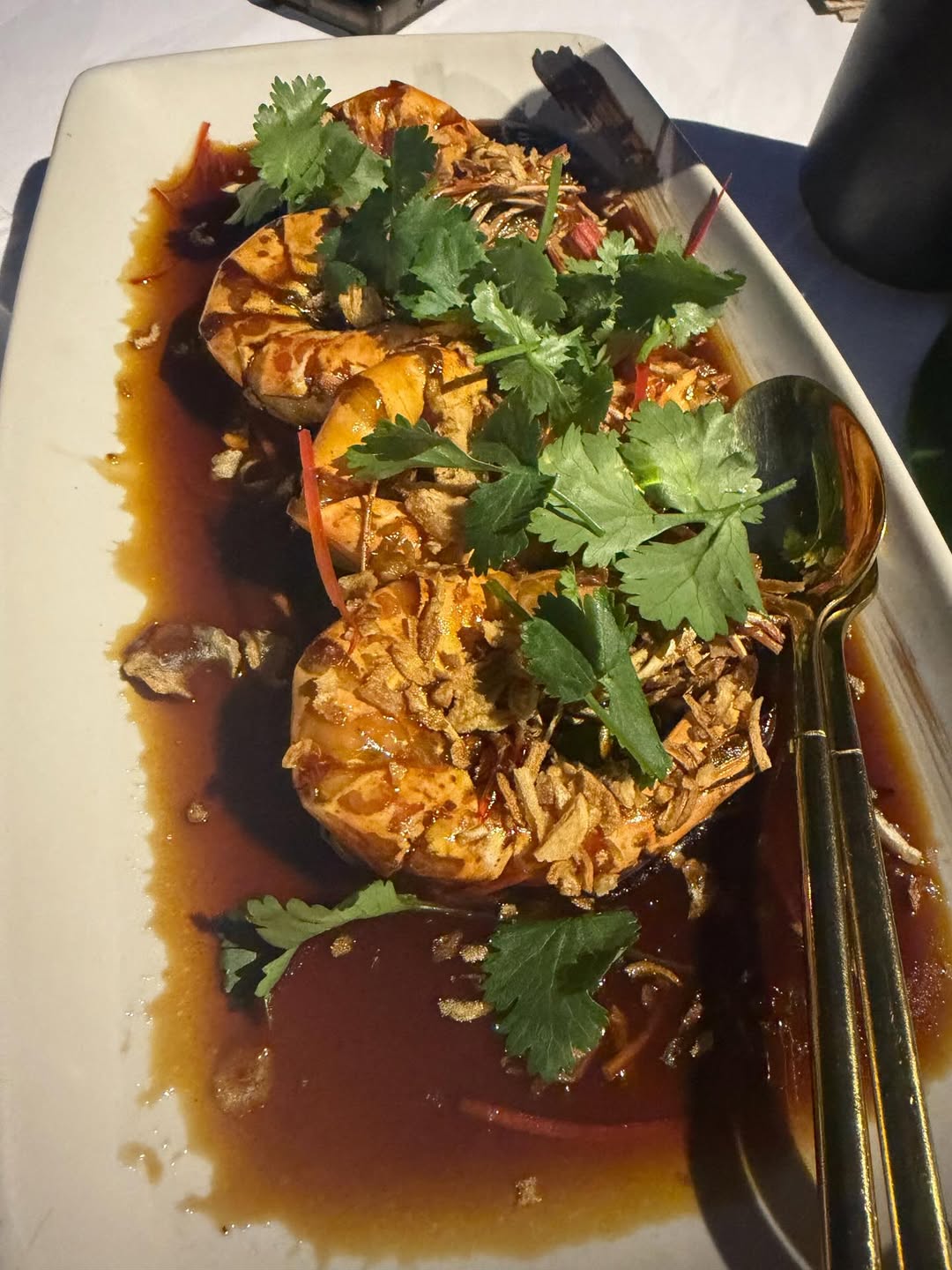 เอ๋ - พรทิพย์ สกิดใจ