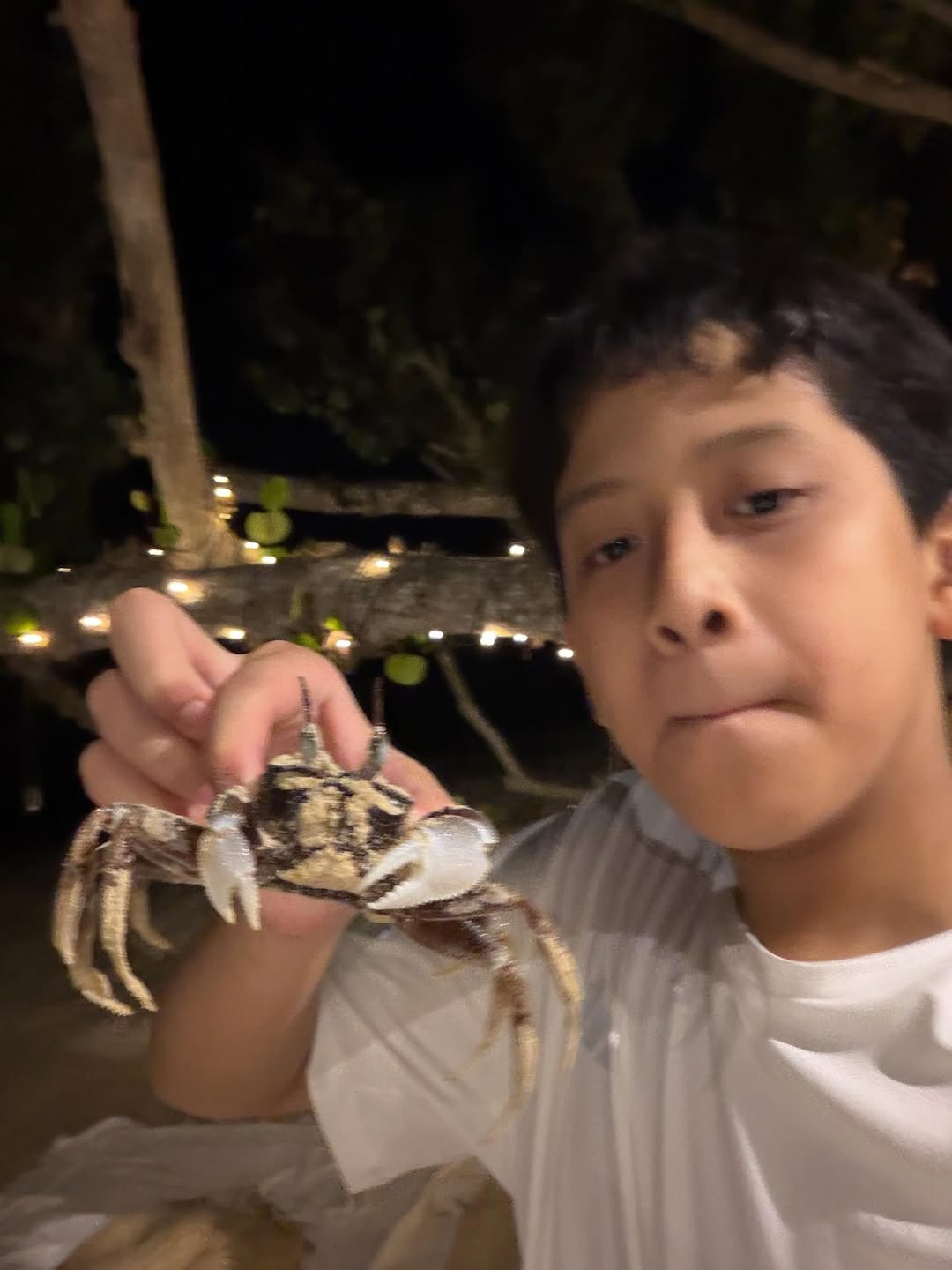 เอ๋ - พรทิพย์ สกิดใจ