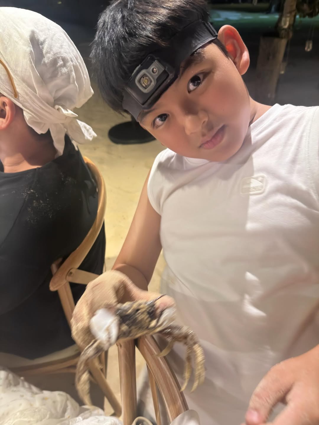 เอ๋ - พรทิพย์ สกิดใจ