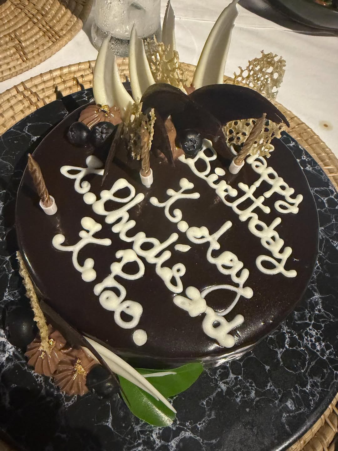 เอ๋ - พรทิพย์ สกิดใจ