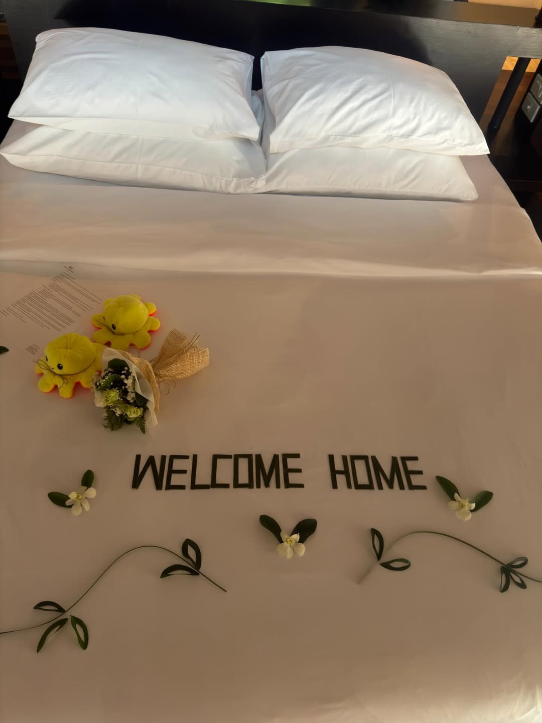 เอ๋ - พรทิพย์ สกิดใจ