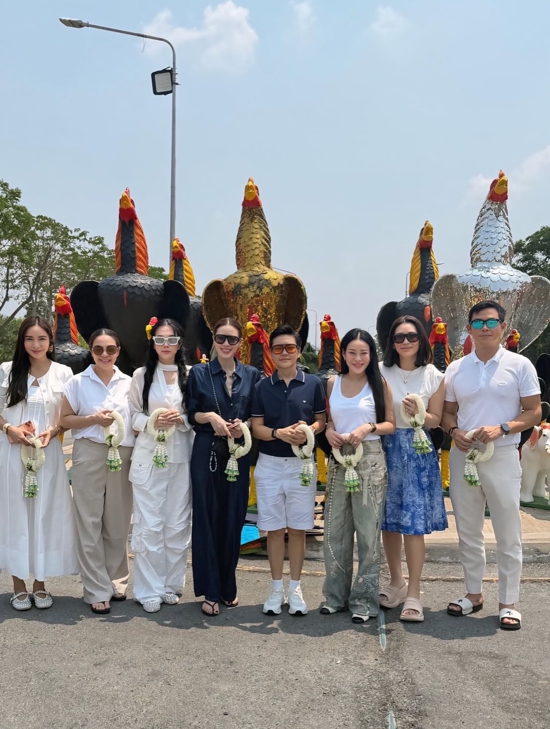 เอ๋ - พรทิพย์ สกิดใจ