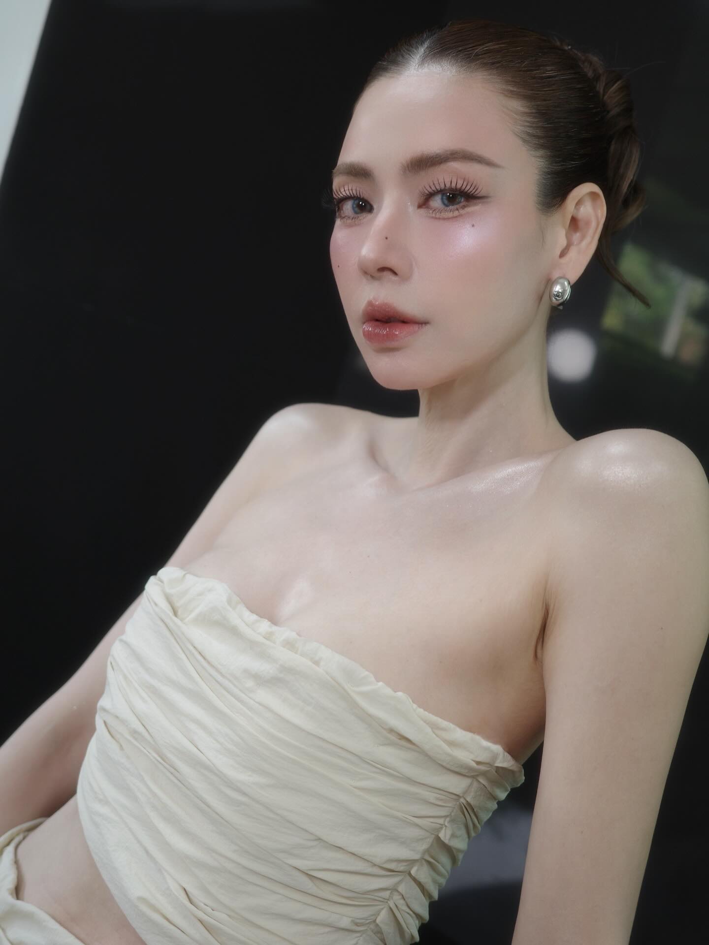 เอ๋ - พรทิพย์ สกิดใจ