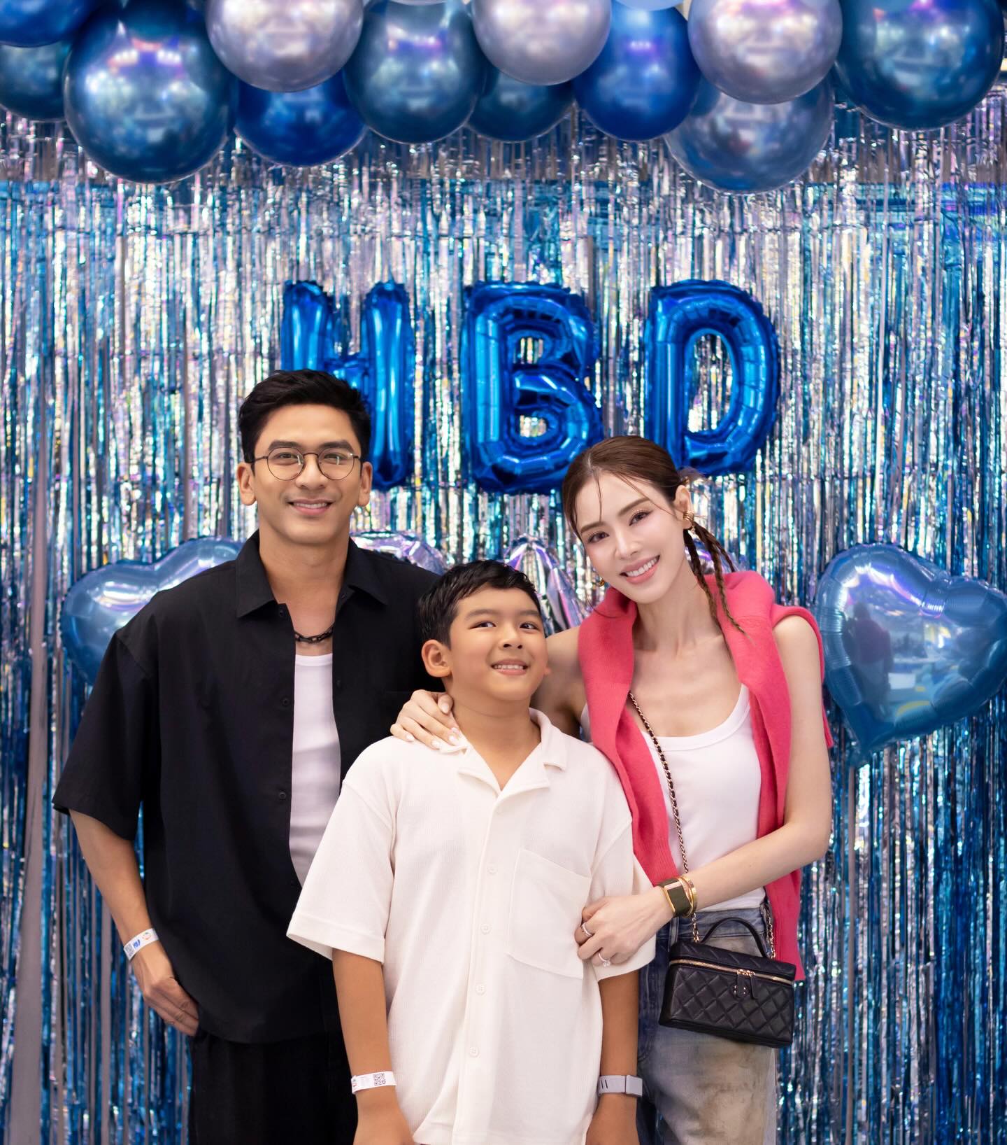 เอ๋ - พรทิพย์ สกิดใจ