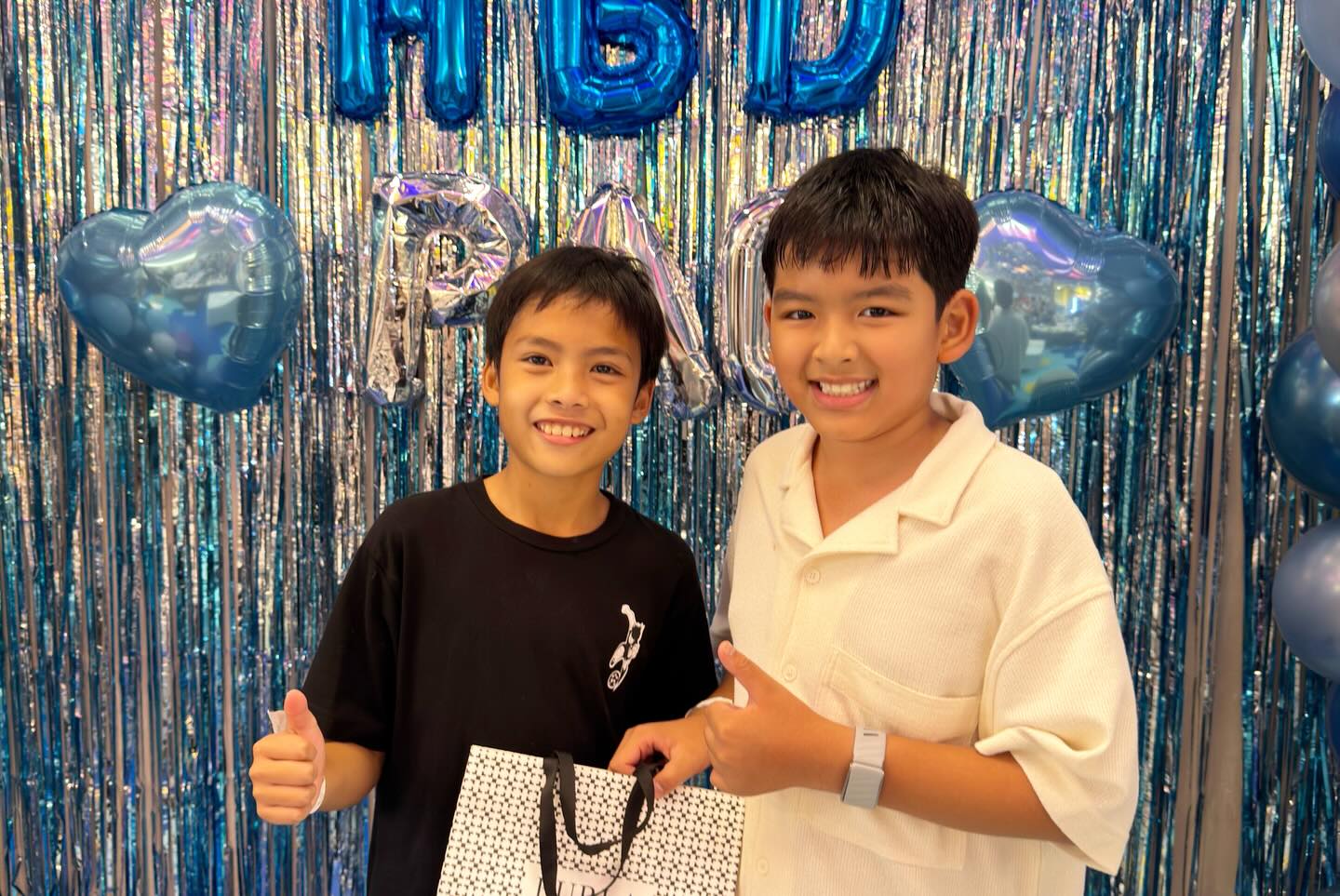 เอ๋ - พรทิพย์ สกิดใจ
