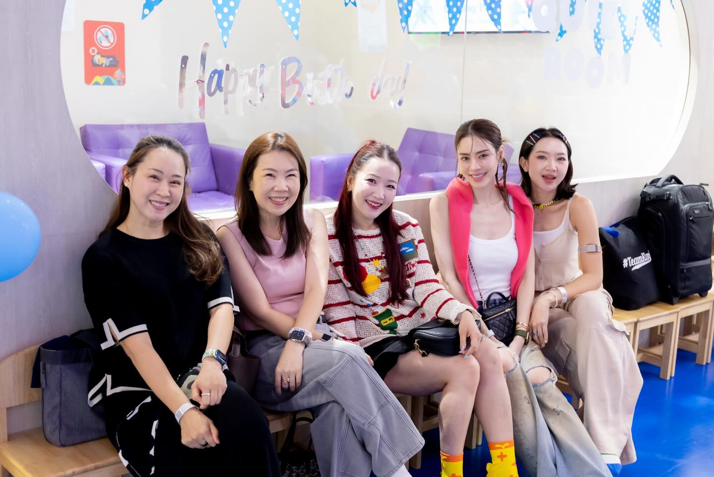 เอ๋ - พรทิพย์ สกิดใจ