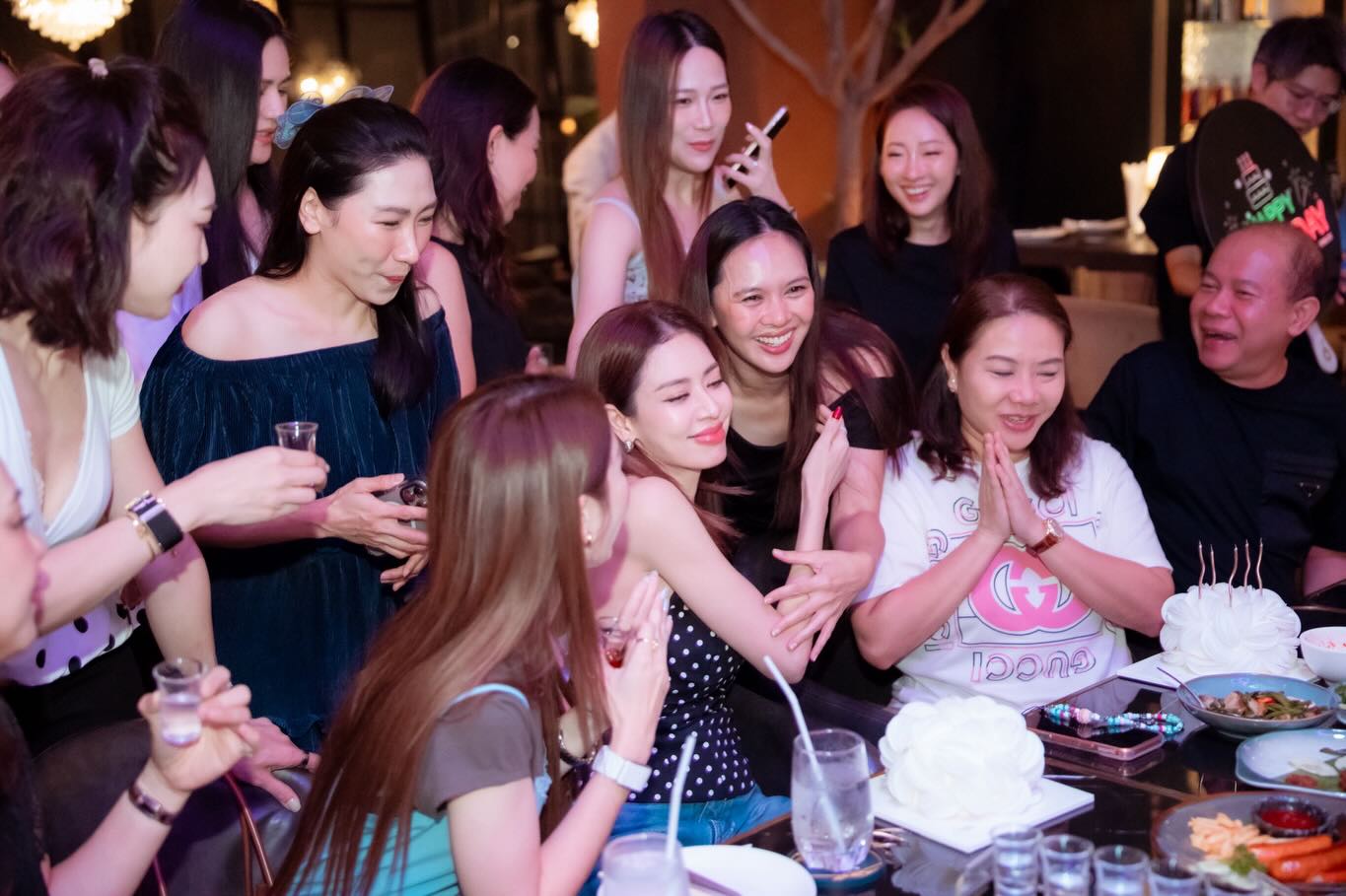 เอ๋ - พรทิพย์ สกิดใจ