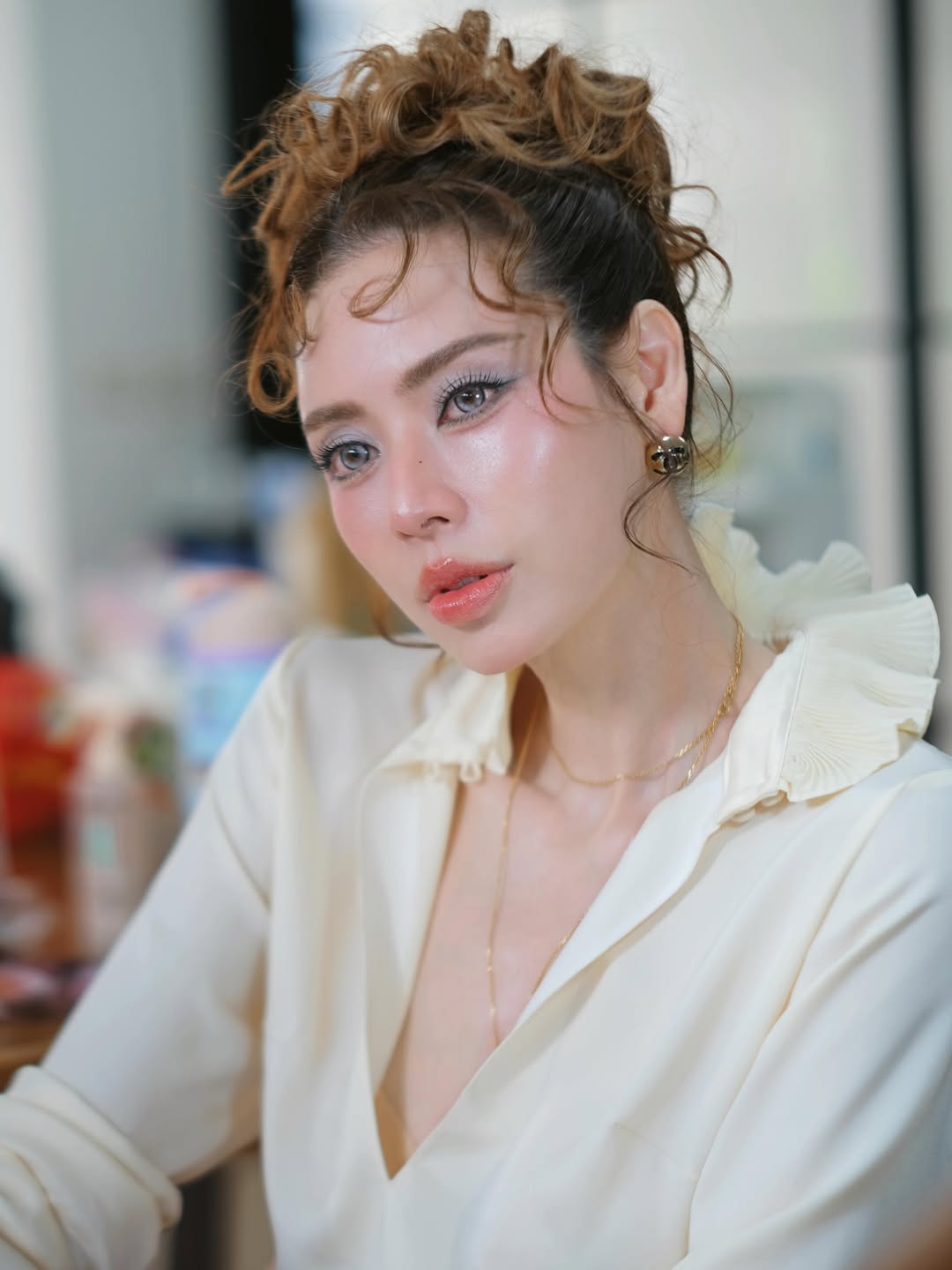 เอ๋ - พรทิพย์ สกิดใจ