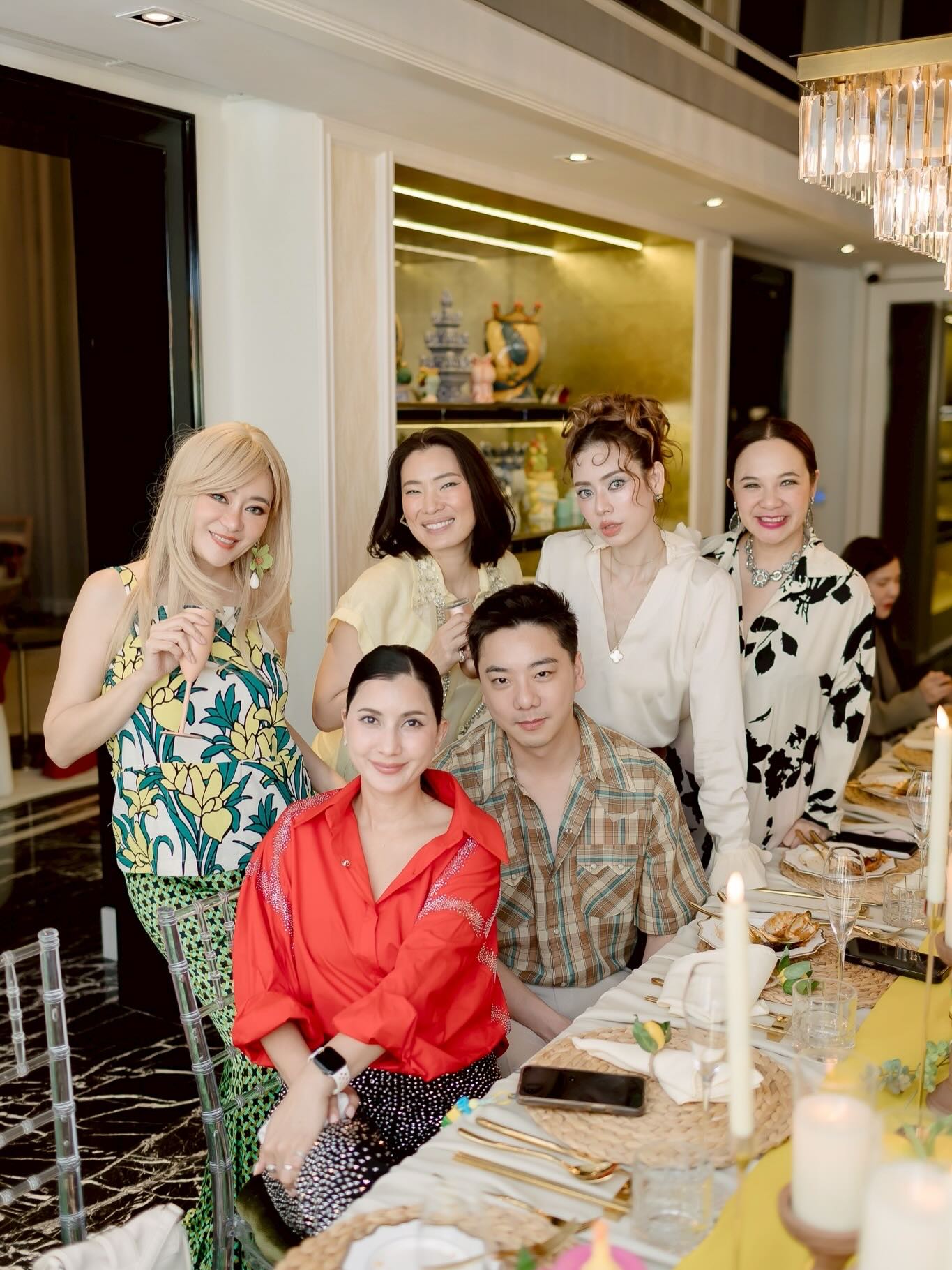 เอ๋ - พรทิพย์ สกิดใจ