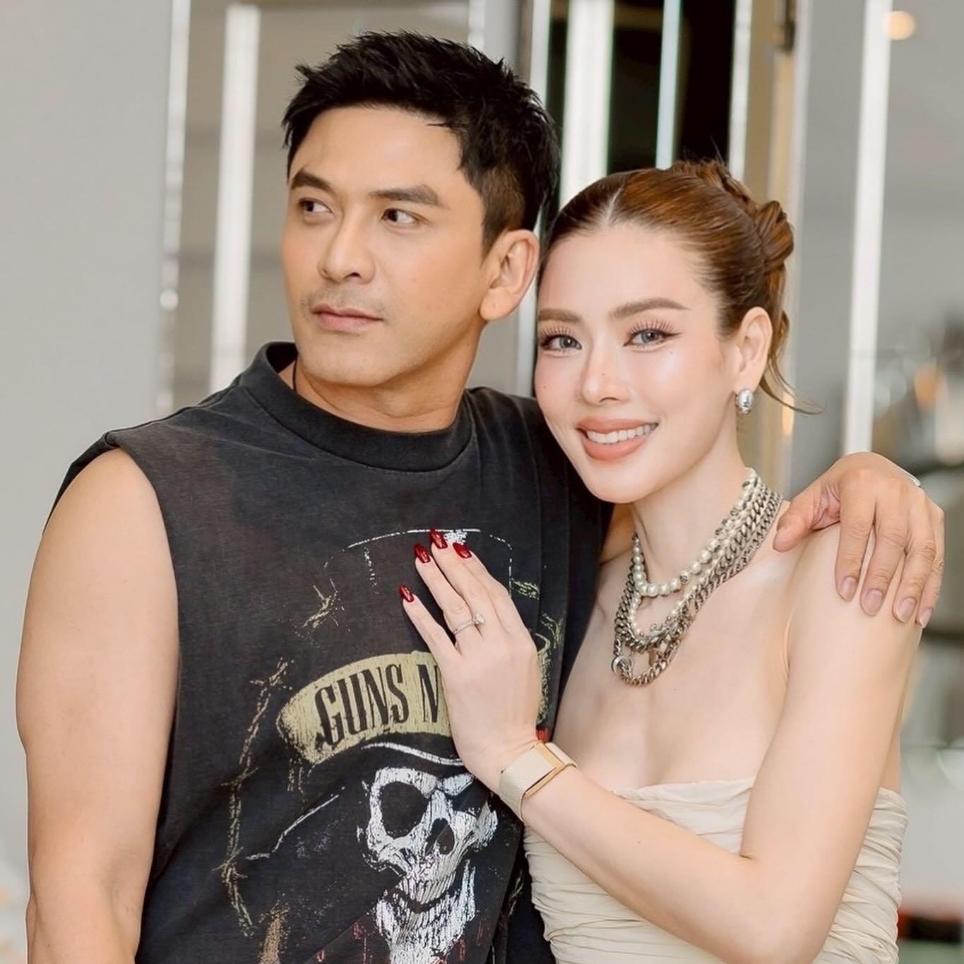 เอ๋ - พรทิพย์ สกิดใจ