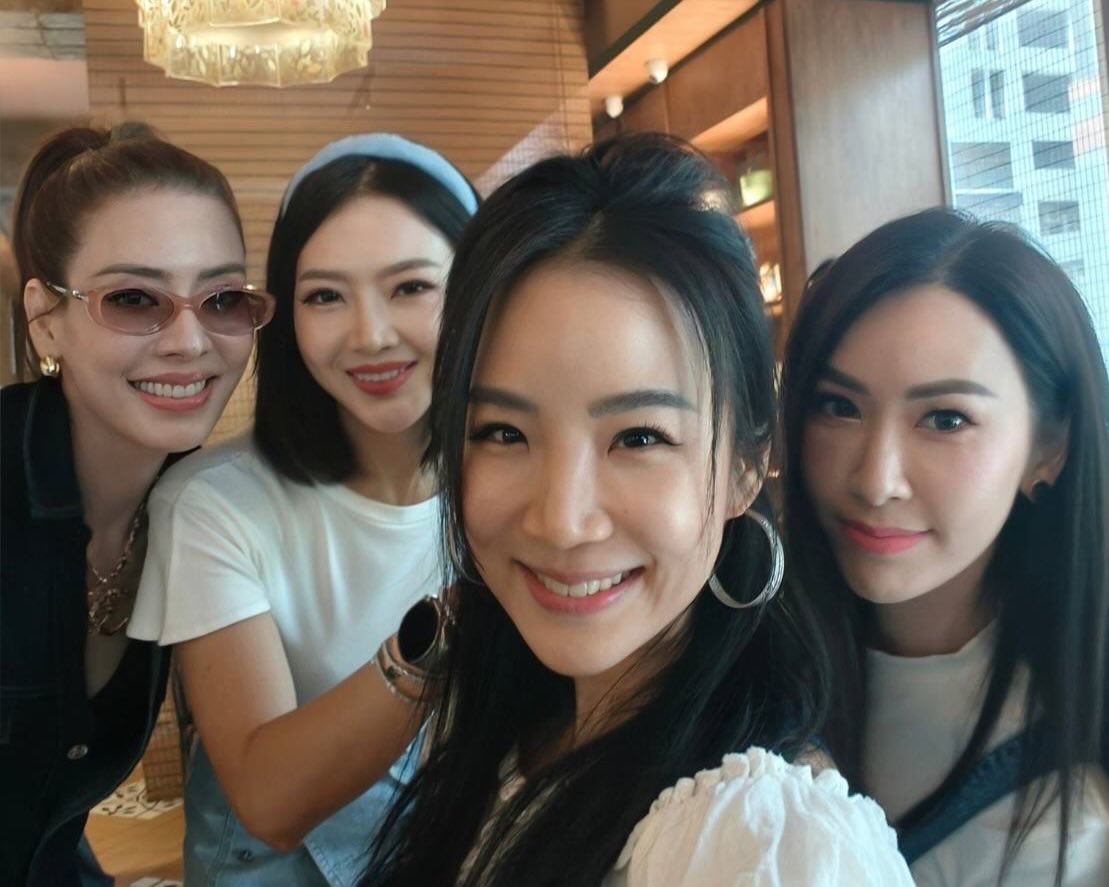เอ๋ - พรทิพย์ สกิดใจ