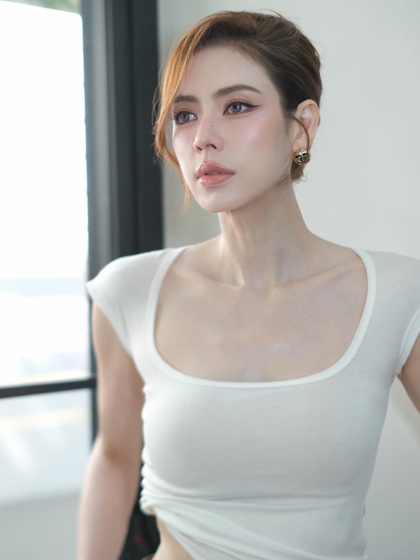 เอ๋ - พรทิพย์ สกิดใจ