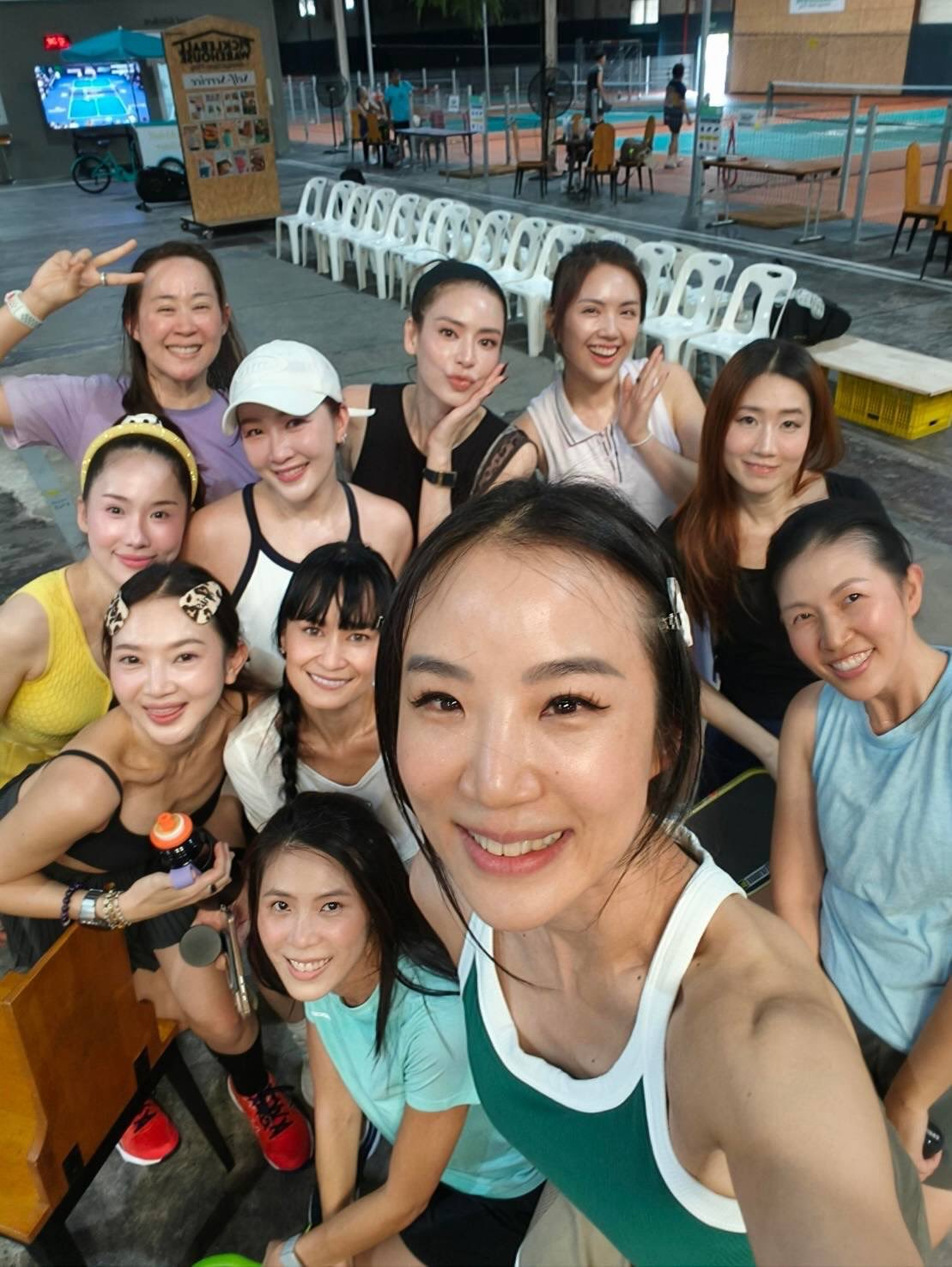เอ๋ - พรทิพย์ สกิดใจ