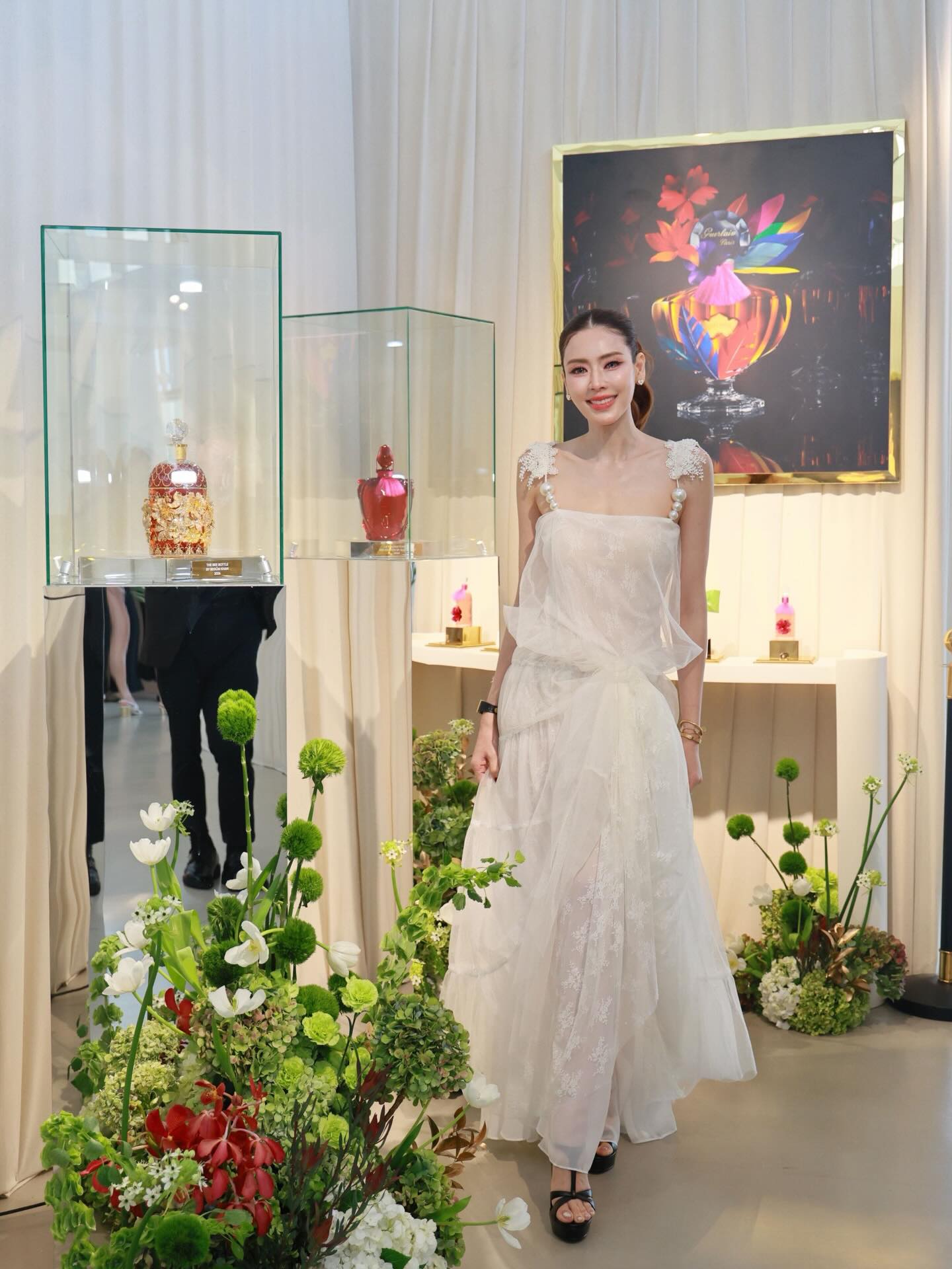 เอ๋ - พรทิพย์ สกิดใจ