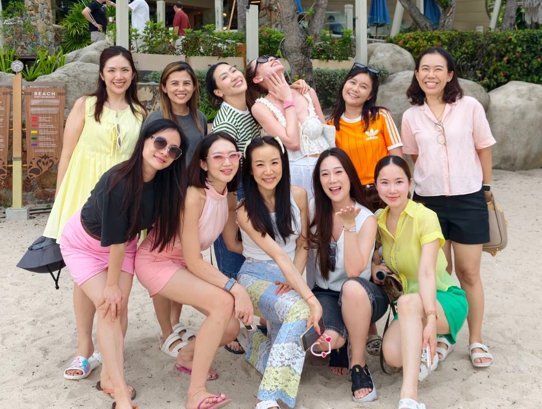 เอ๋ - พรทิพย์ สกิดใจ