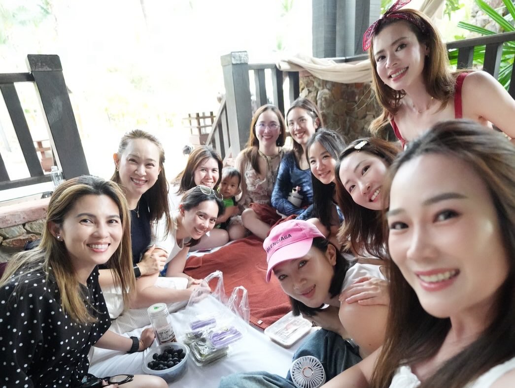 เอ๋ - พรทิพย์ สกิดใจ