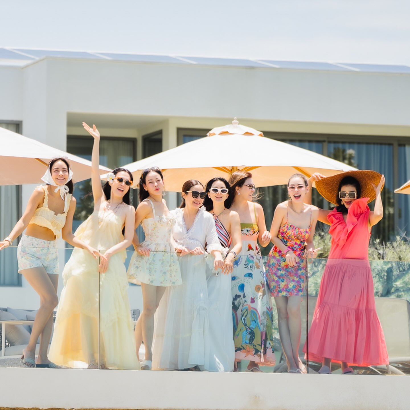 เอ๋ - พรทิพย์ สกิดใจ