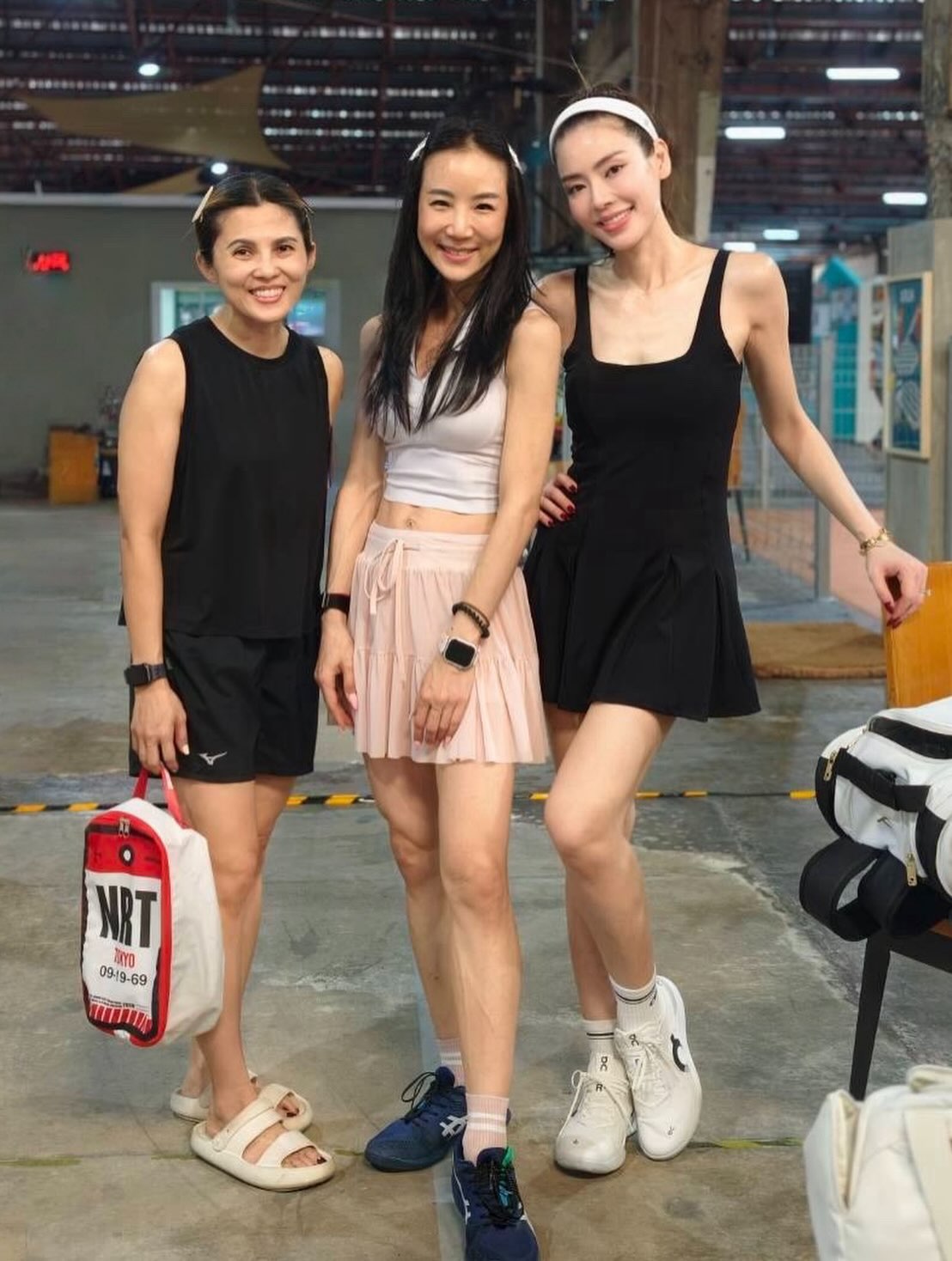 เอ๋ - พรทิพย์ สกิดใจ