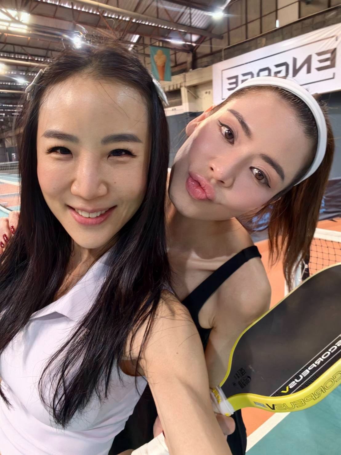 เอ๋ - พรทิพย์ สกิดใจ