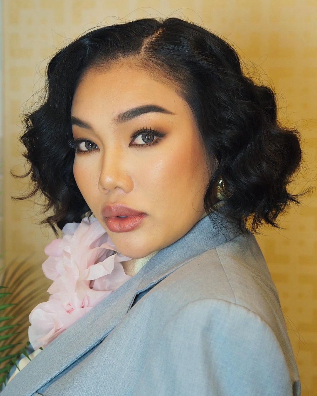 ดา - ธนิดา ธรรมวิมล