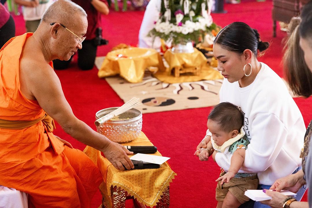 ดา - ธนิดา ธรรมวิมล