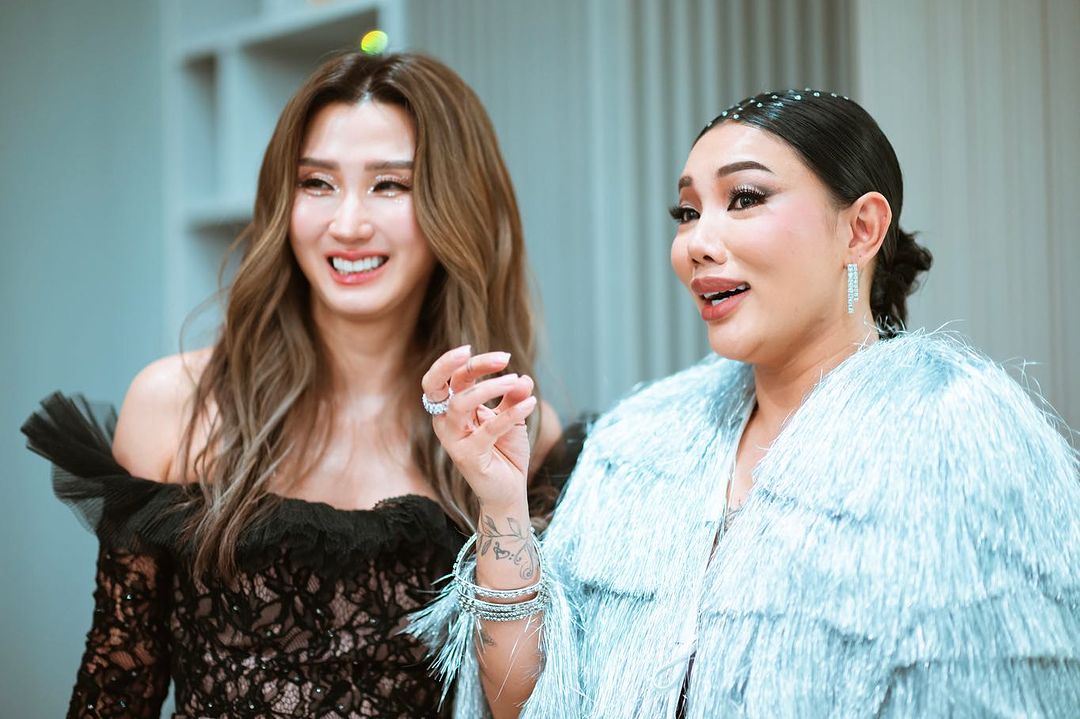 ดา - ธนิดา ธรรมวิมล
