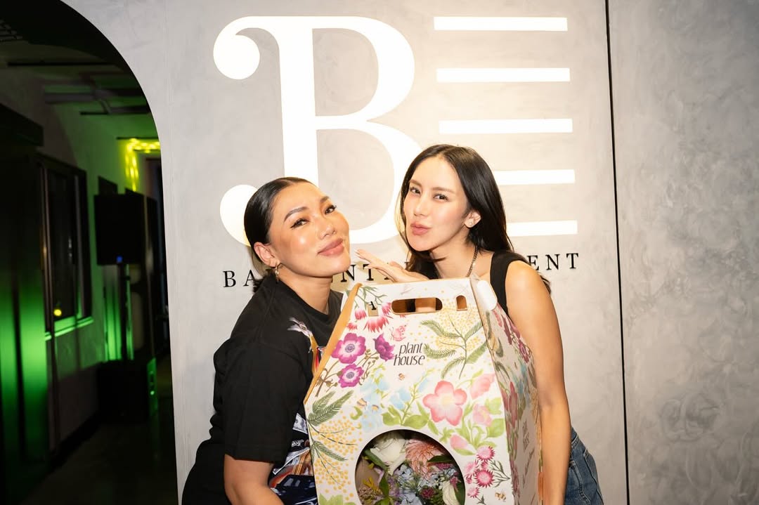 ดา - ธนิดา ธรรมวิมล