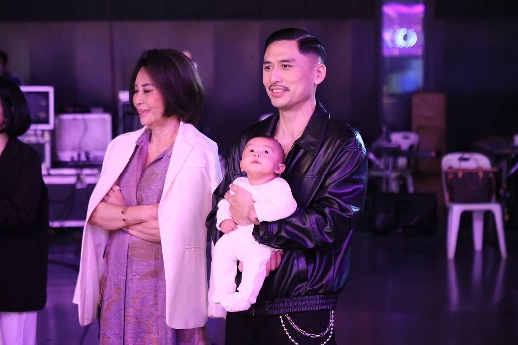 ดา - ธนิดา ธรรมวิมล