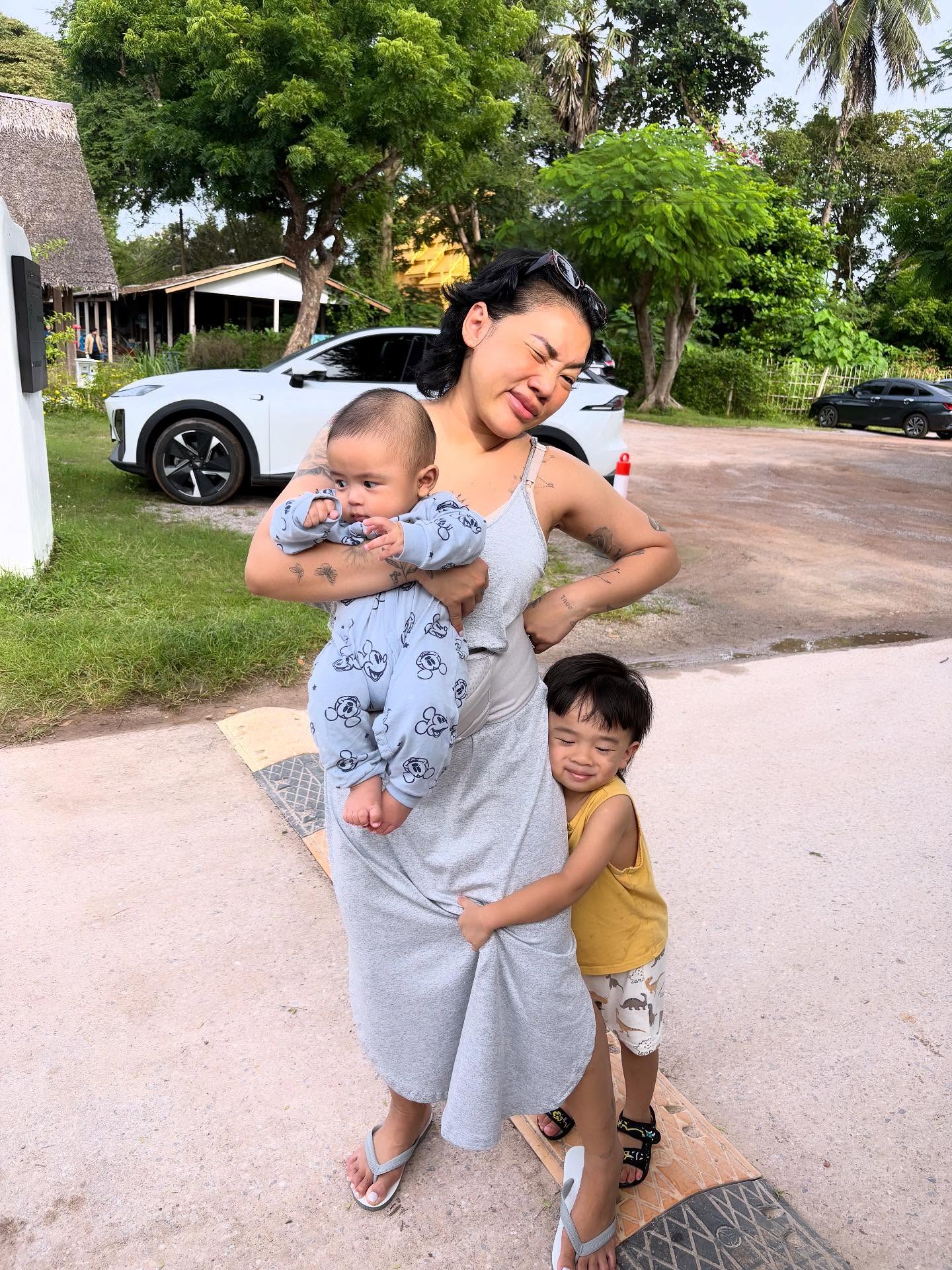 ดา - ธนิดา ธรรมวิมล