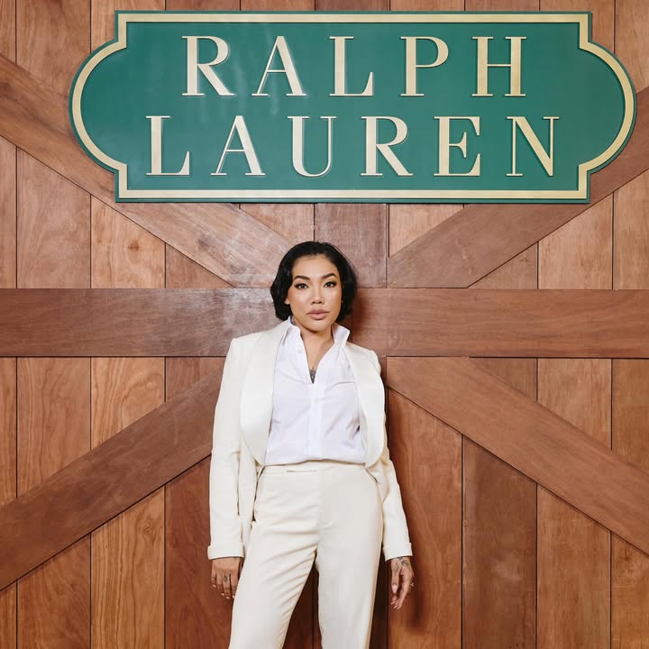 ดา - ธนิดา ธรรมวิมล