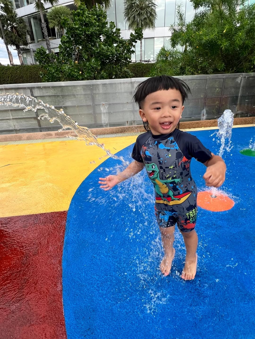 ดา - ธนิดา ธรรมวิมล