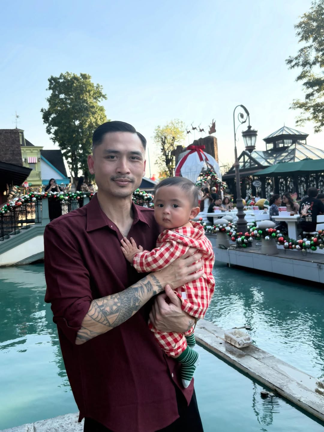 ดา - ธนิดา ธรรมวิมล