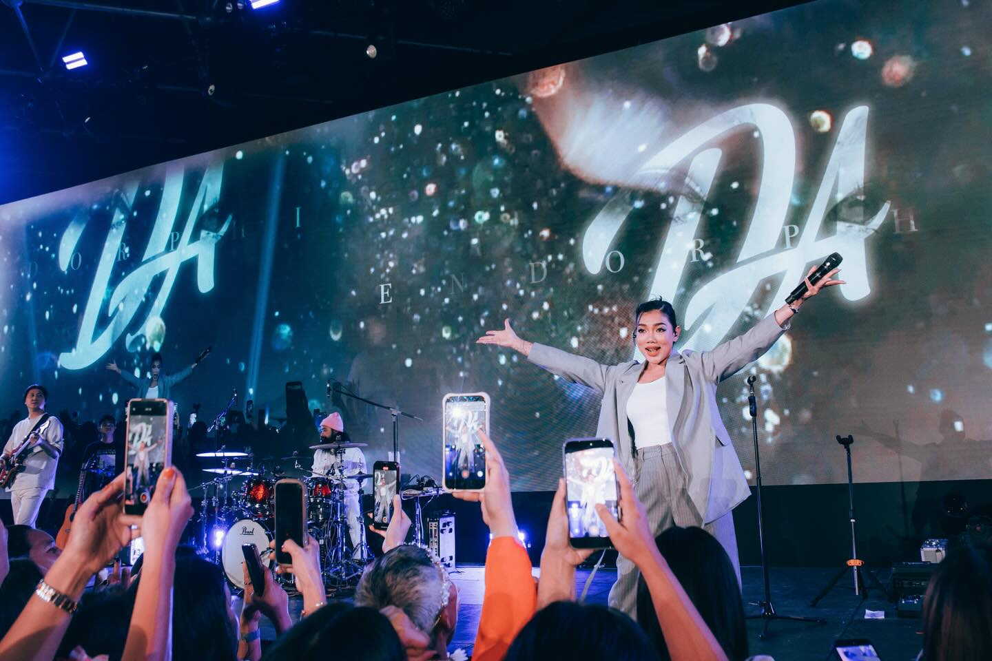 ดา - ธนิดา ธรรมวิมล