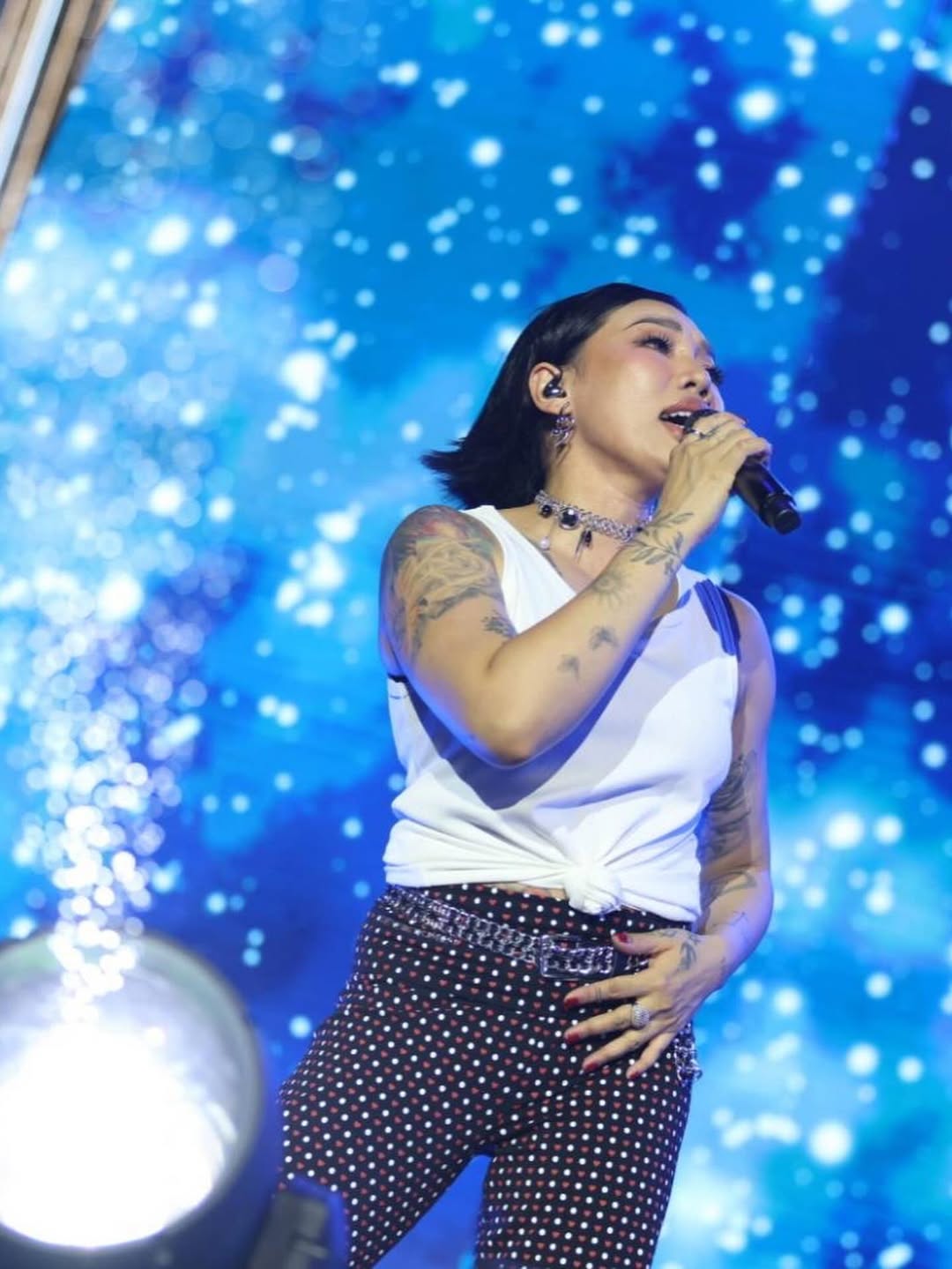 ดา - ธนิดา ธรรมวิมล