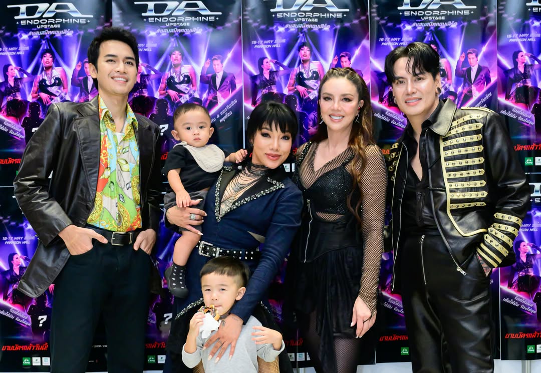 ดา - ธนิดา ธรรมวิมล