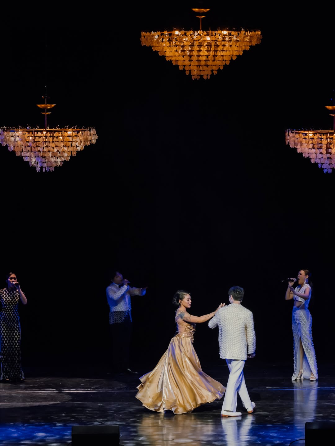 ดา - ธนิดา ธรรมวิมล