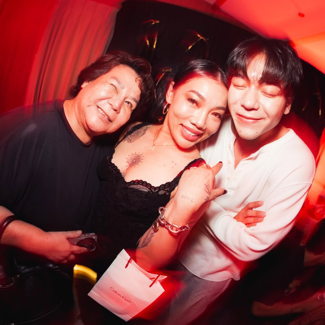 ดา - ธนิดา ธรรมวิมล