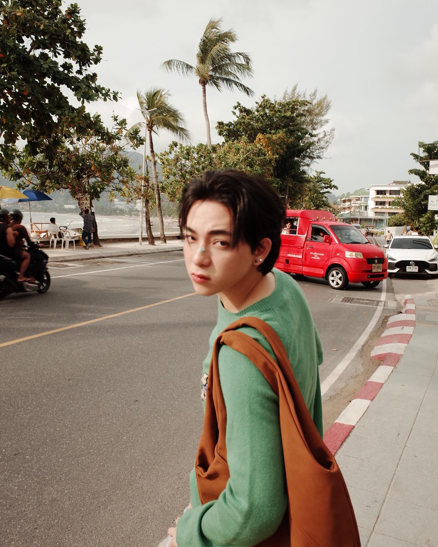บาส - หัสณัฐ พินิวัตร์