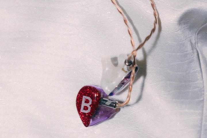 บาส - หัสณัฐ พินิวัตร์