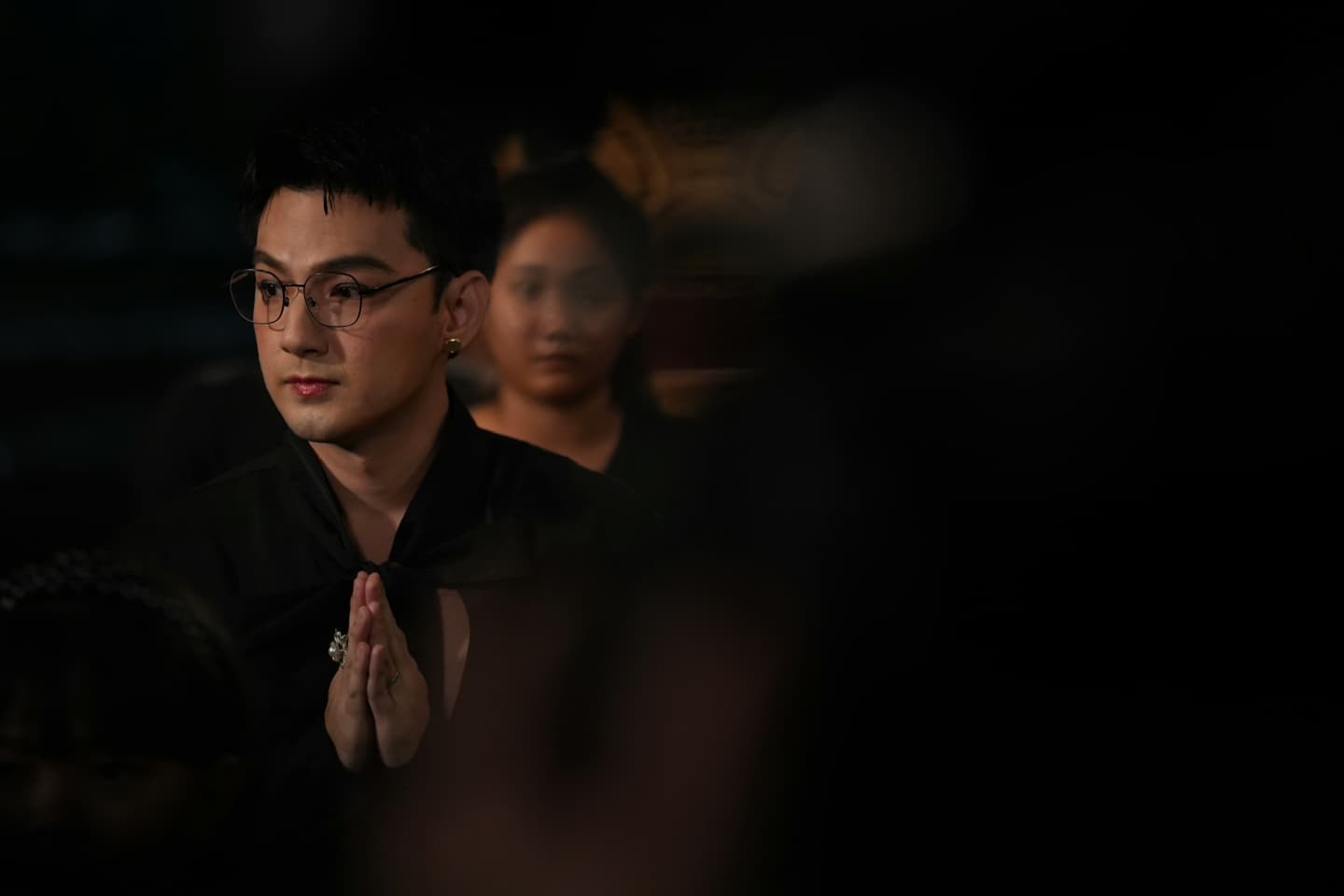 เจมส์ - ภูริพรรธน์ เวชวงศาเตชาวัชร์