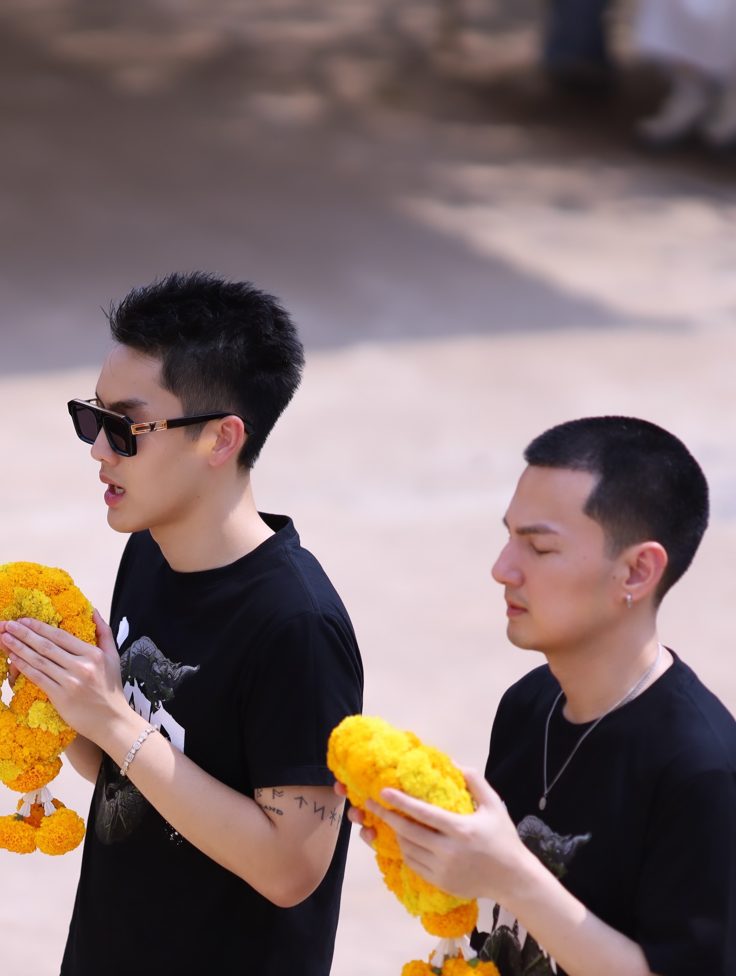 เจมส์ - ภูริพรรธน์ เวชวงศาเตชาวัชร์