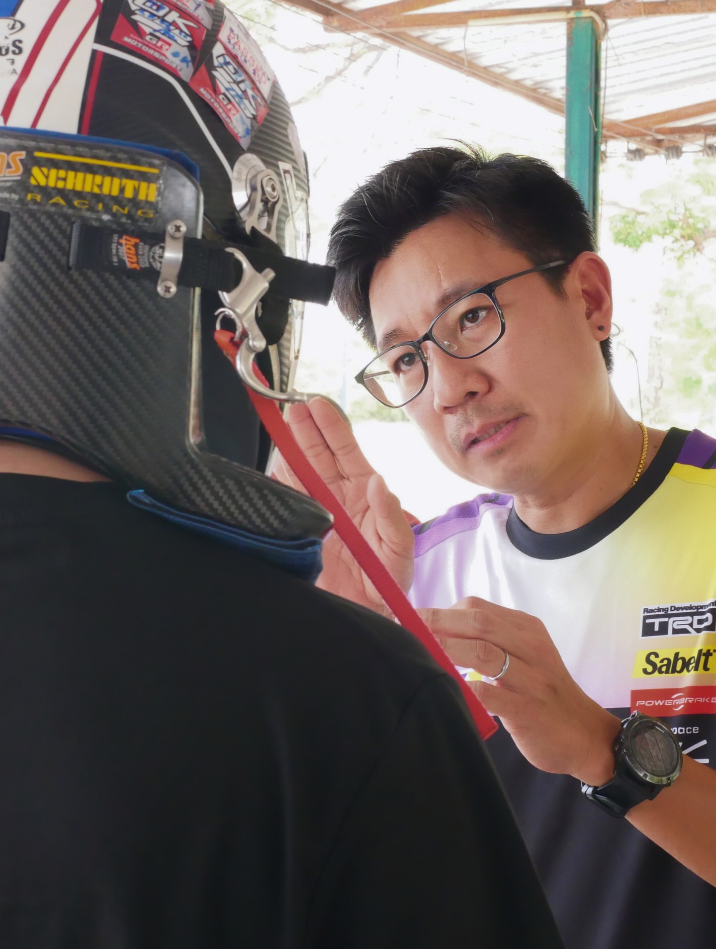 เจมส์ - ภูริพรรธน์ เวชวงศาเตชาวัชร์