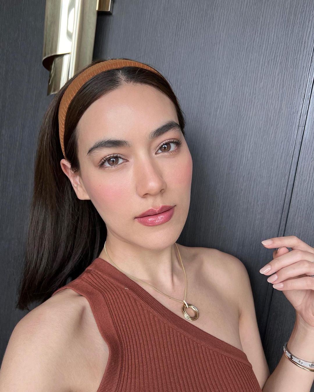 IG คิมมี่ - คิมเบอร์ลี่ แอน เทียมศิริ | Hourglass Ambient Lighting ... Ig คิมมี่ - คิมเบอร์ลี่ แอน เทียมศิริ | Hourglass Ambient Lighting ...