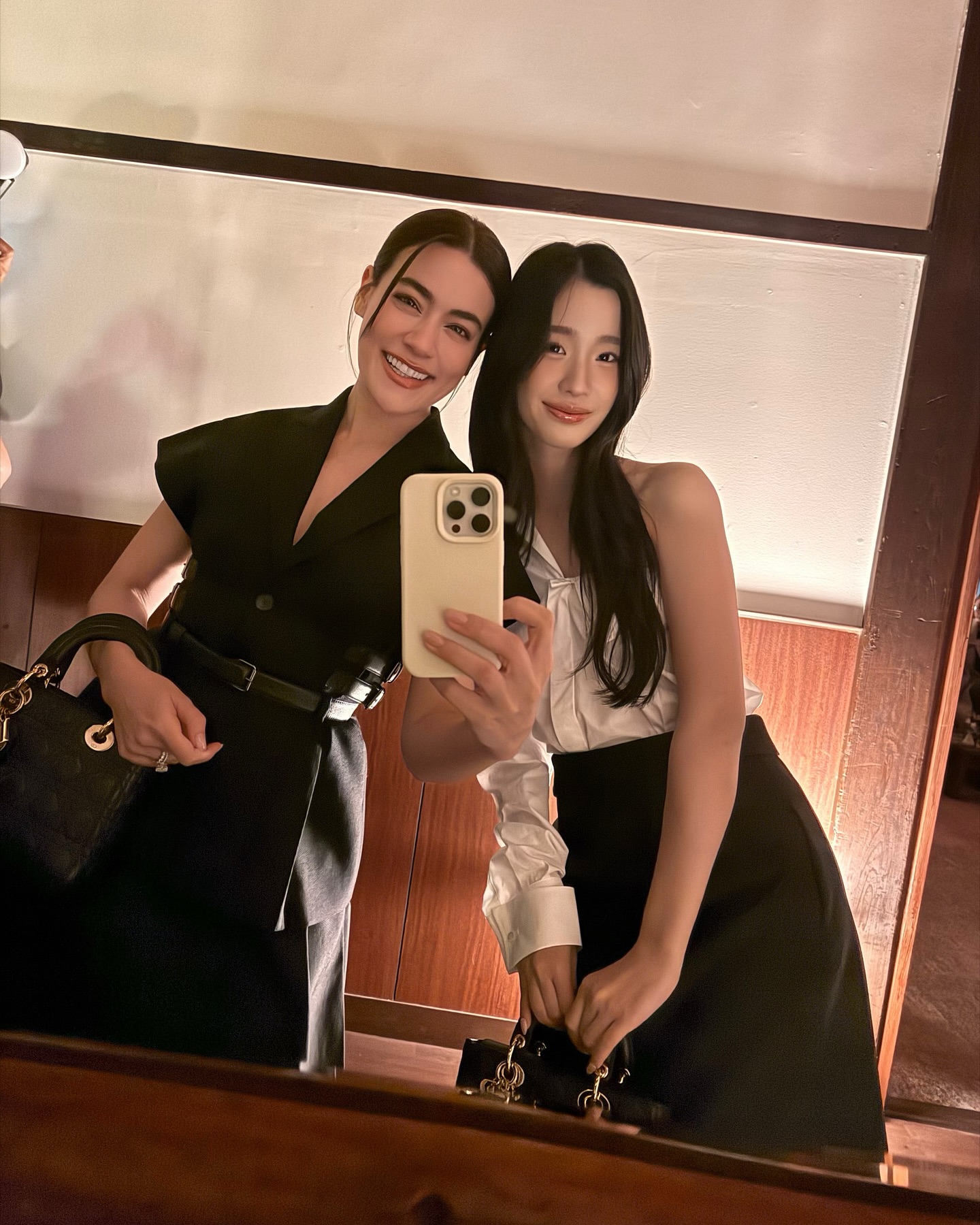 คิมมี่ - คิมเบอร์ลี่ แอน โวลเทมัส