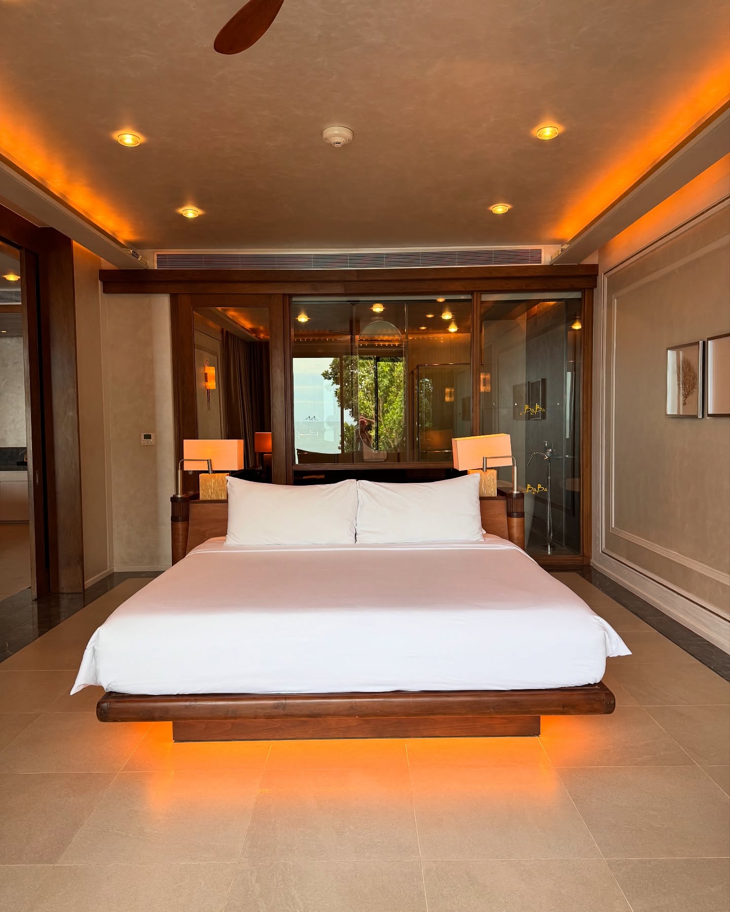 คิมมี่ - คิมเบอร์ลี่ แอน โวลเทมัส