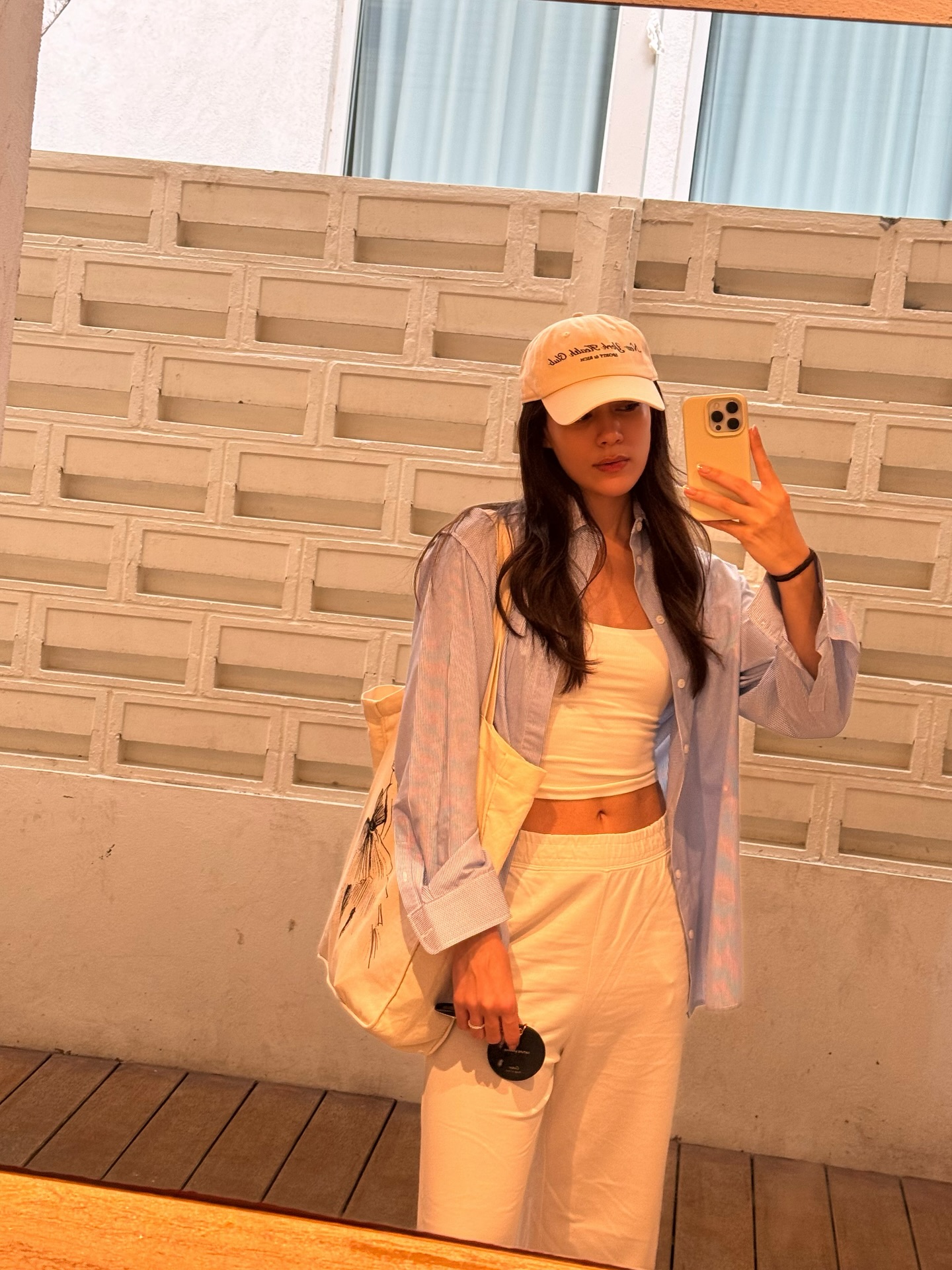 คิมมี่ - คิมเบอร์ลี่ แอน โวลเทมัส