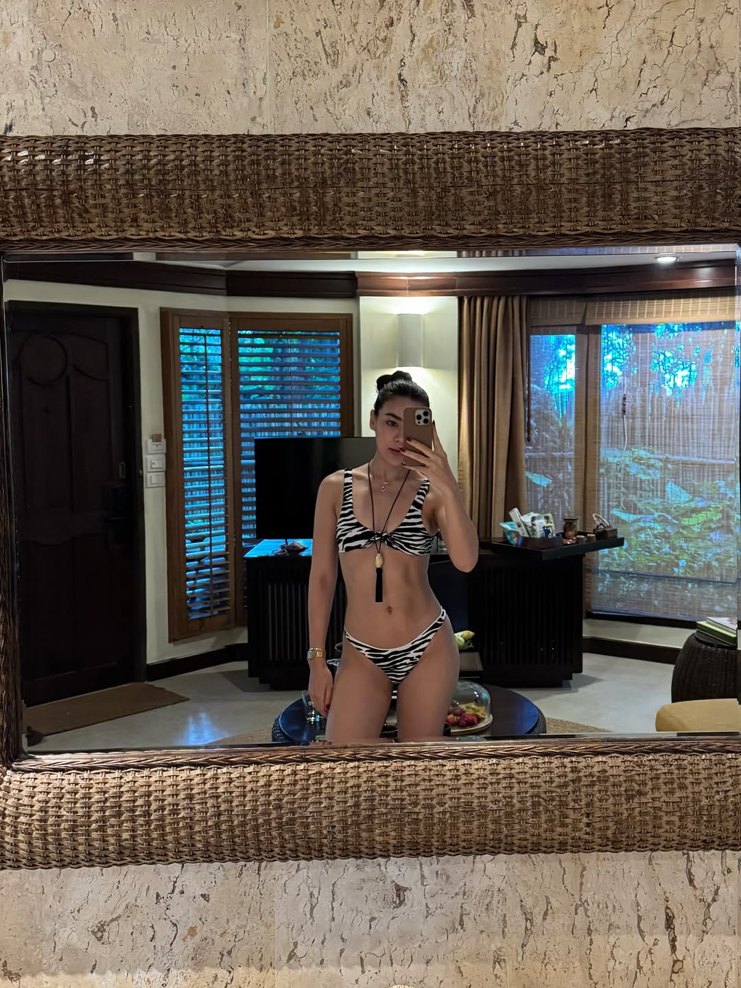 คิมมี่ - คิมเบอร์ลี่ แอน โวลเทมัส