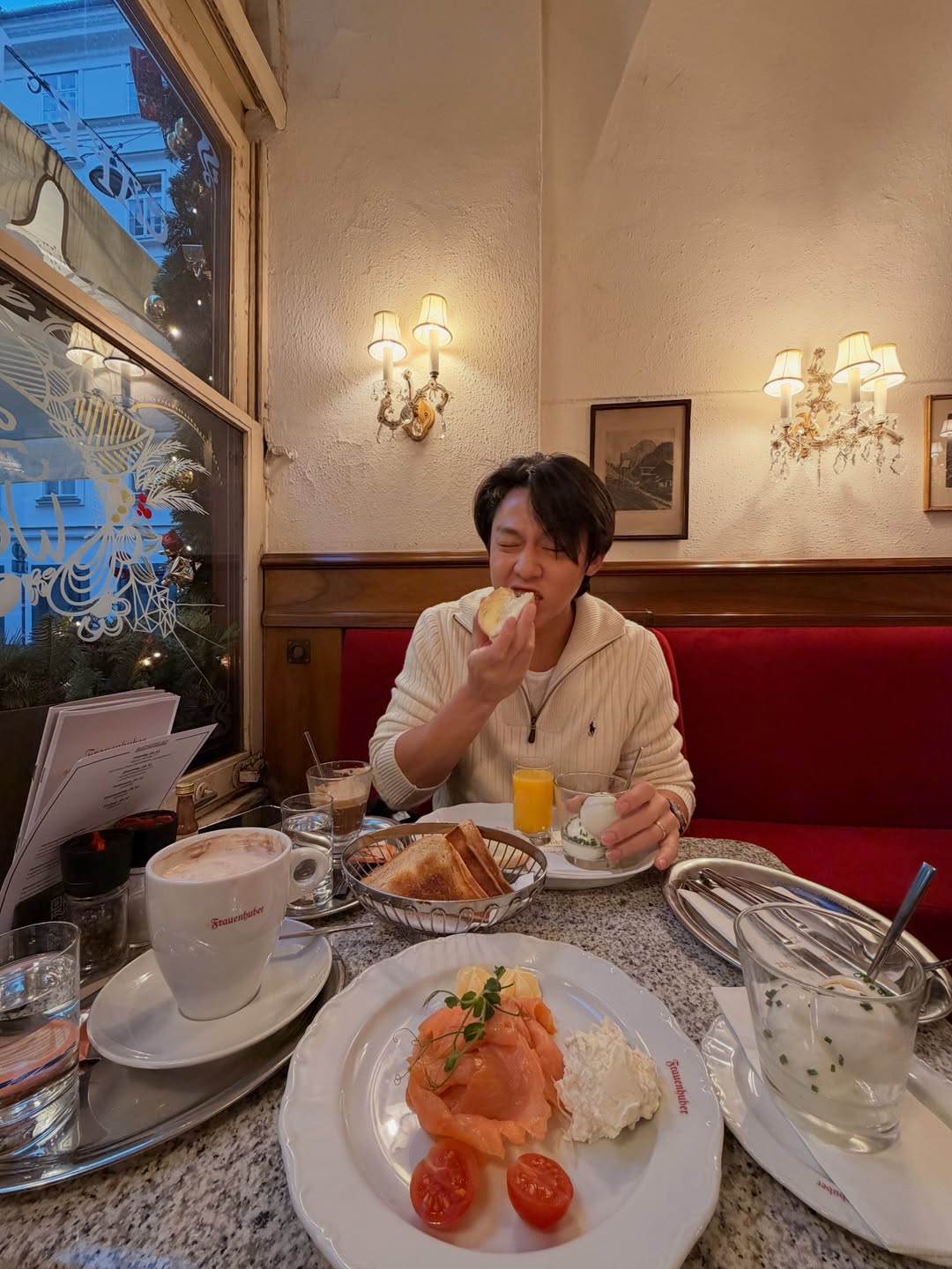 คิมมี่ - คิมเบอร์ลี่ แอน โวลเทมัส