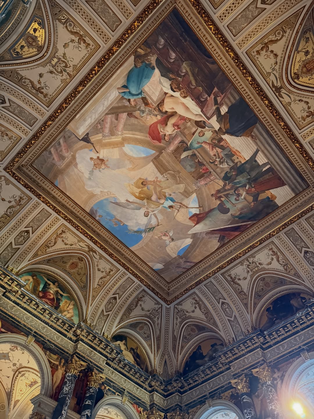 คิมมี่ - คิมเบอร์ลี่ แอน โวลเทมัส