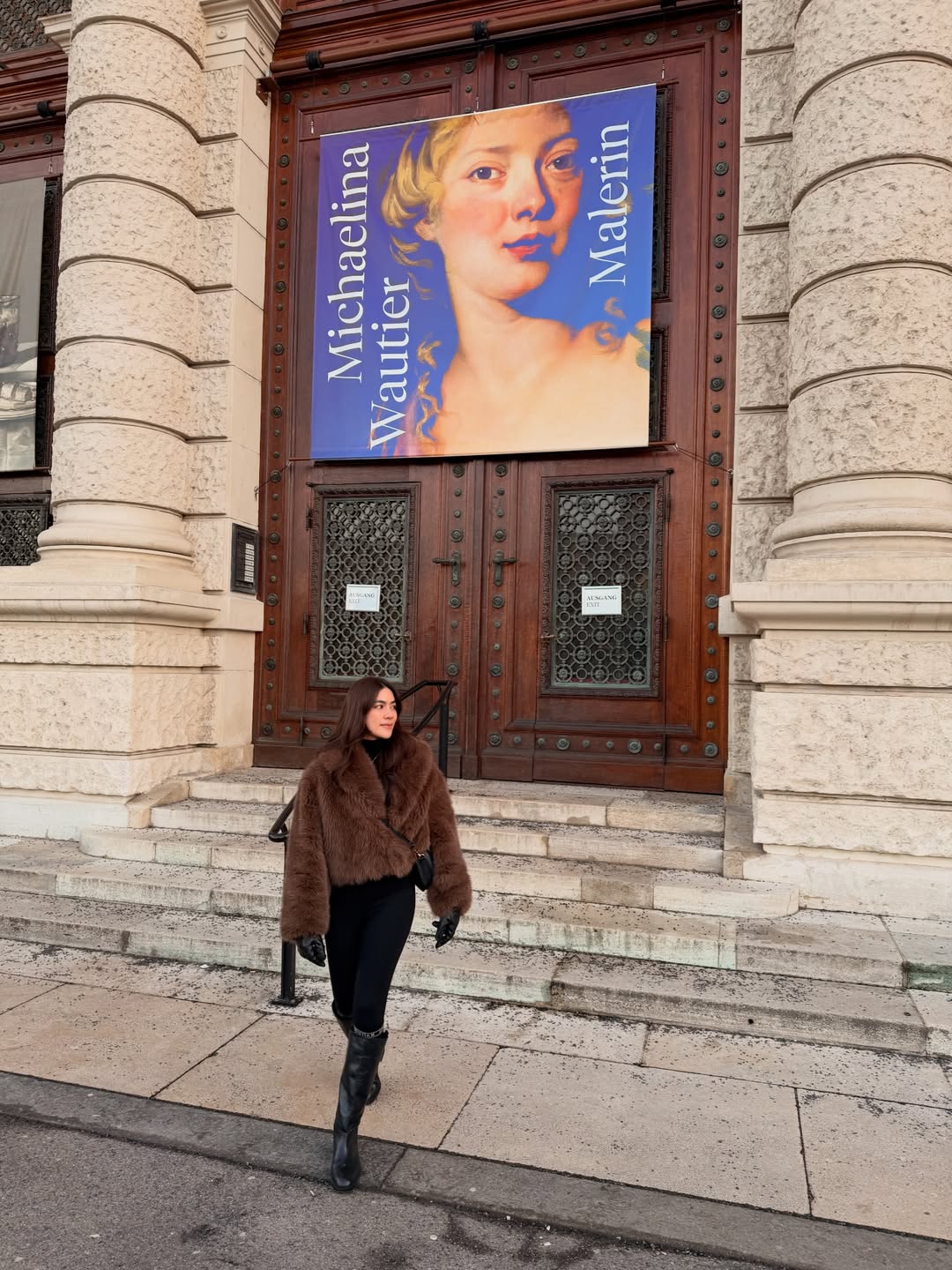 คิมมี่ - คิมเบอร์ลี่ แอน โวลเทมัส